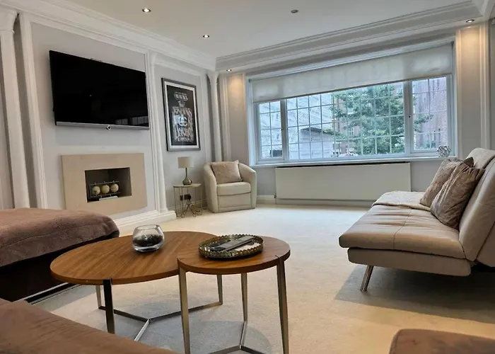 4Million Pound Large Central Mayfair House 1600 Sq Ft Sleeps 6